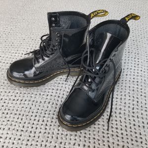 SOLD⚠️ Doc Martens 1460 W boots (5)